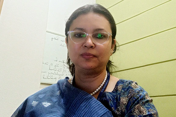 Dr.-Saima-Rizvi-full
